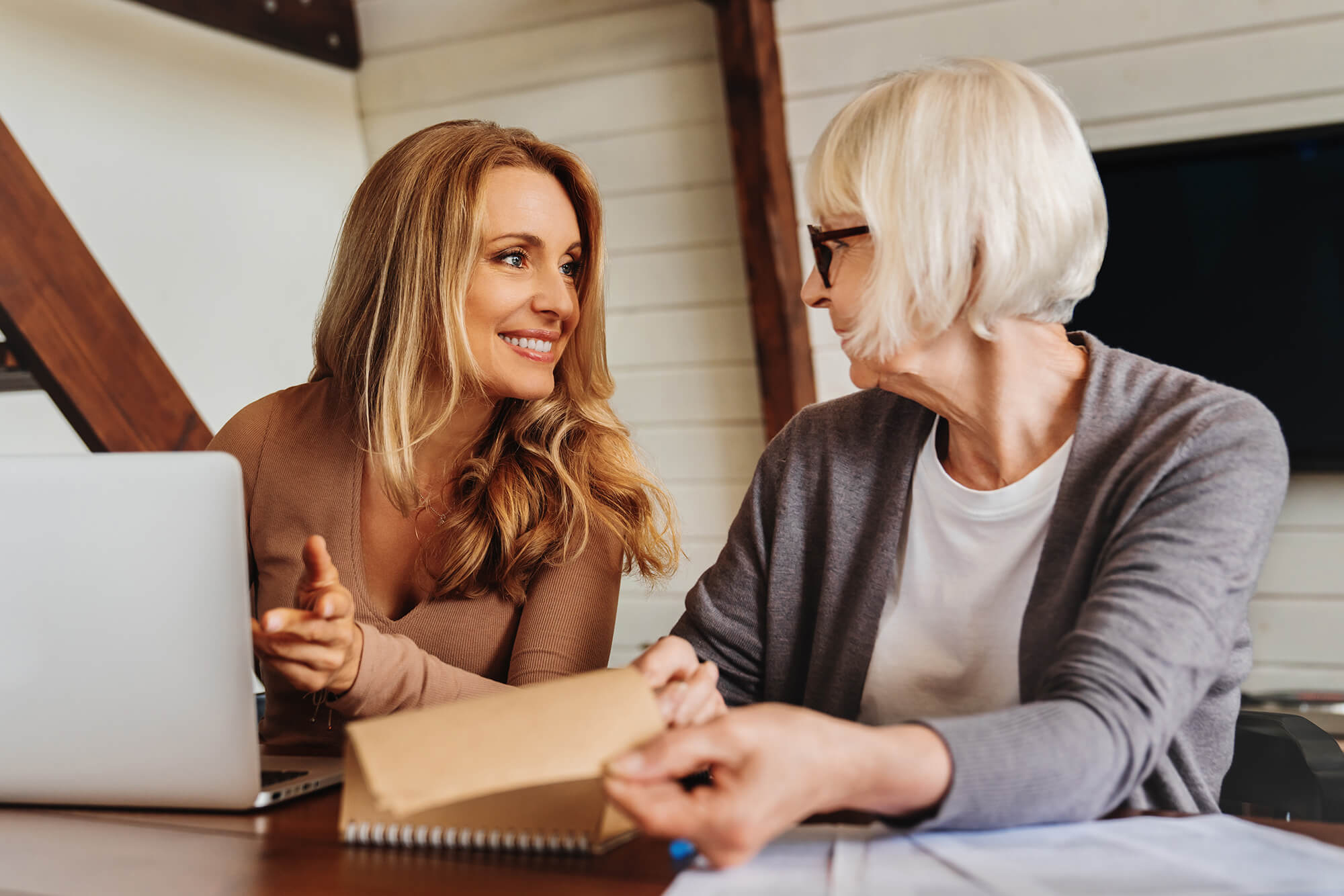 Consulting with retired woman